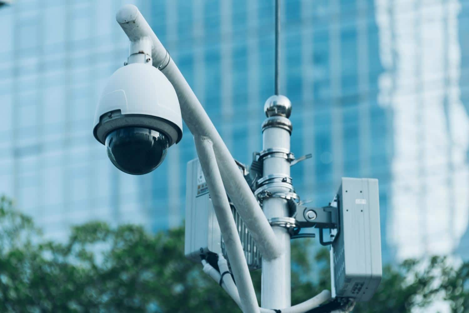 Difference Between Surveillance Cameras and Security Cameras